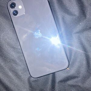 Apple iphone 11 3months old 64GB Blk